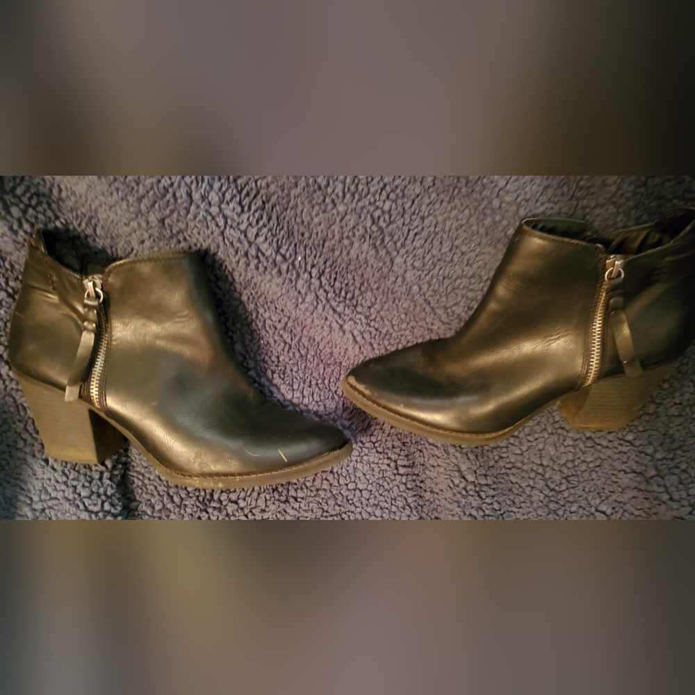 SM Jameson Ankle Boots, Women's size 10